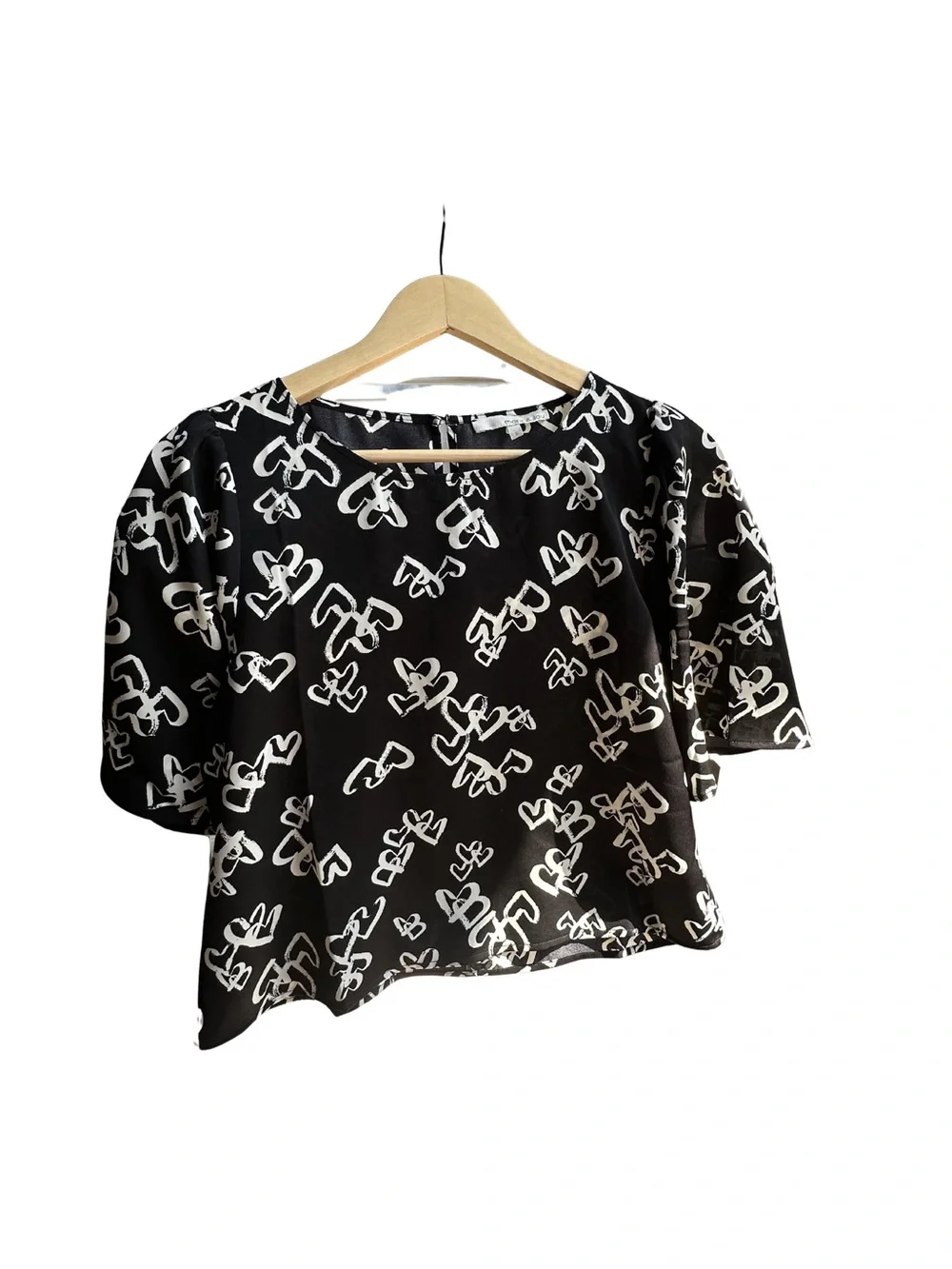 Monk & Lou Black Heart-Print Short Sleeve Blouse - Picture 1 of 3